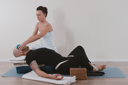 Supta Baddha Konasana - Restorative Yoga