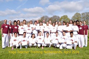 29 201604 yoga teacher course Holland