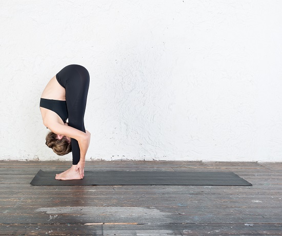 Sun-Salutation Step 10 Sun-Salutation Step 10