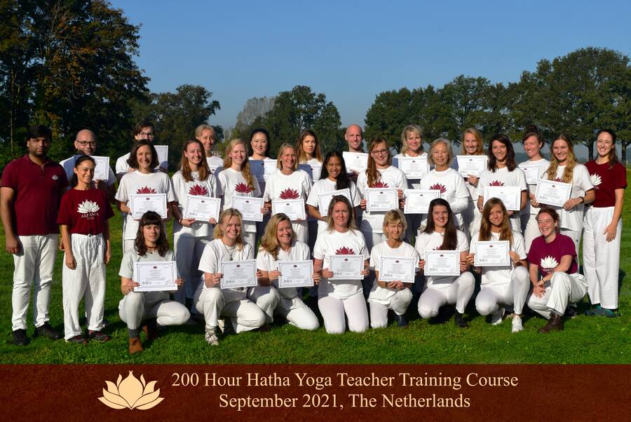 Group Picture September 2021.JPG