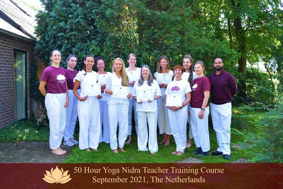 Group Picture Yoga Nidra Sept 2021 1