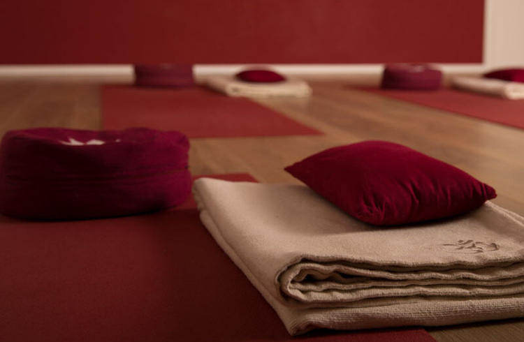 Props used in Yin Yoga and Restorative Yoga Props used in Yin Yoga and Restorative Yoga