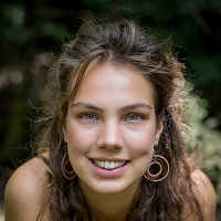 Amber Dennebos