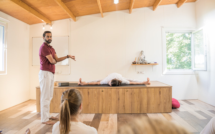 Indoor Yoga session under expert’s guidance Indoor Yoga session under expert’s guidance