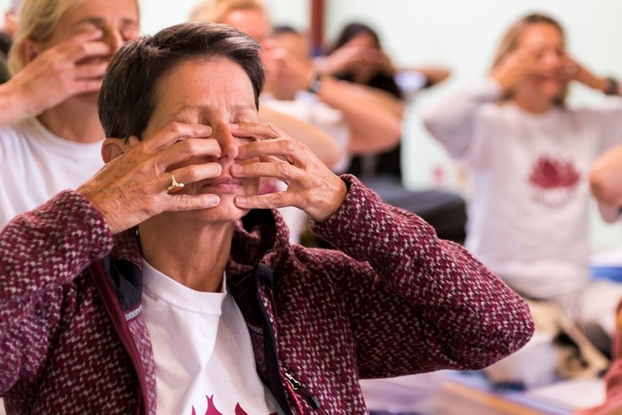 Yoga-practitioners-practice-Bhramari-Pranayama-for-stress-relief.jpg